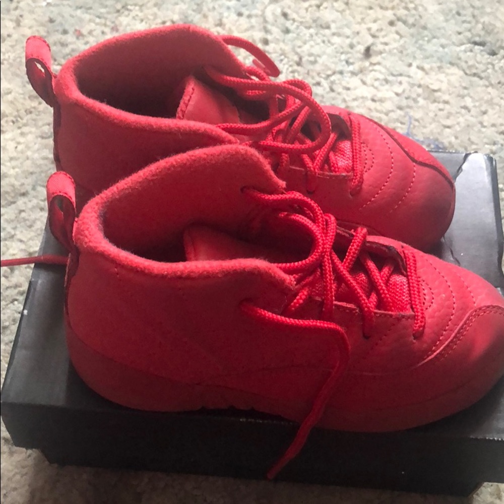 Jordan 12 retro